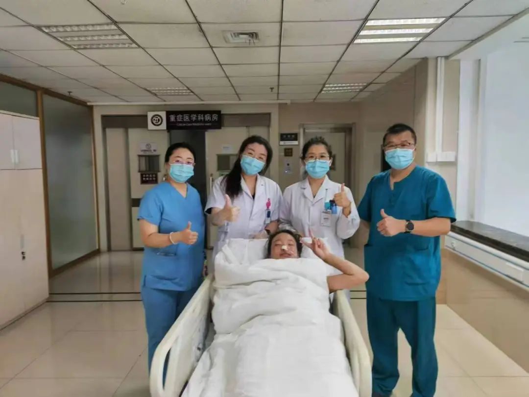 多科室协作铸就生命传奇：藏族姑娘涅槃重生.jpg