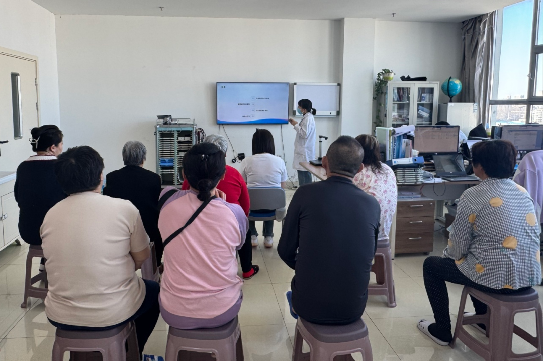 科学减重 健康享“瘦”——齐齐哈尔市中医医院心血管内二科开展科学减重健康讲座.png